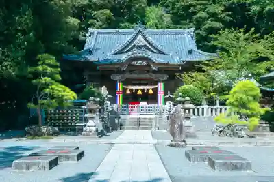 伊古奈比咩命神社の{uncategorized: "未分類", other: "その他", undefined: "問題あり", building: "その他建物", grave: "お墓", sacred_gate: "鳥居", guardian: "狛犬", statue: "像", buddha: "仏像", history: "歴史", nature: "自然", garden: "庭園", animal: "動物", pagoda: "塔", temizu: "手水舎", mountain_gate: "山門・神門", sanctuary: "本殿・本堂", subordinate: "末社・摂社", art: "芸術", scenery: "景色", jizo: "地蔵", ema: "絵馬", goshuin: "御朱印", omikuji: "おみくじ", items: "授与品その他", amulet: "お守り", goshuincho: "御朱印帳", eats: "食事", festival: "お祭り", votive_dance: "神楽", shichigosan: "七五三参", wedding: "結婚式", experience: "体験その他", initially: "初詣", around: "周辺", anti_infection: "感染症対策"}