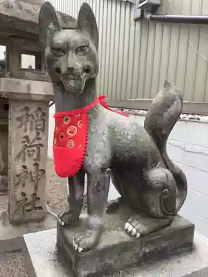 稲荷神社の狛犬