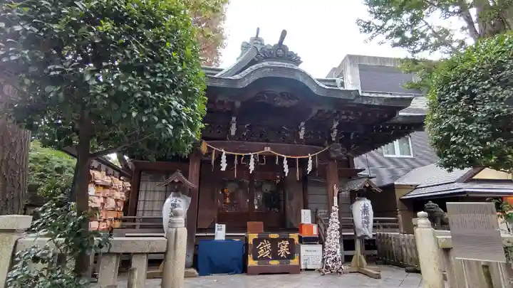 小野照崎神社の本殿・本堂