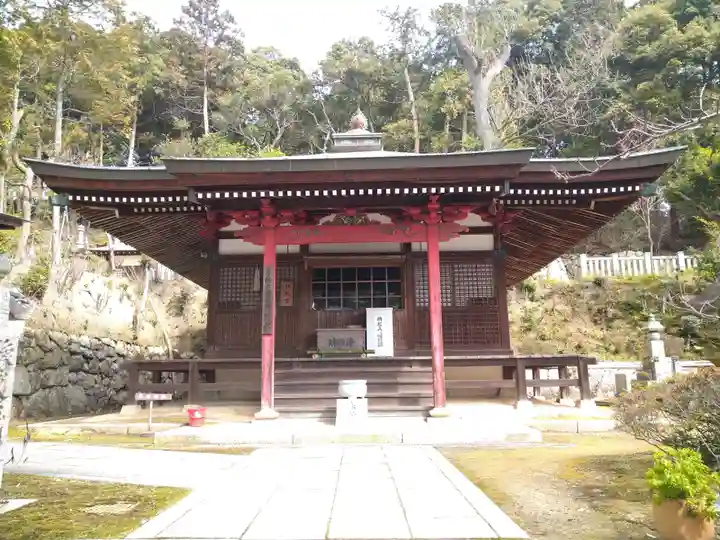 瑜伽山蓮台寺の末社・摂社
