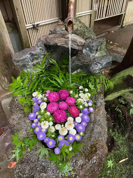 宮地嶽神社の手水舎