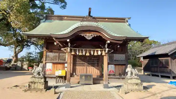 諏訪神社の本殿・本堂
