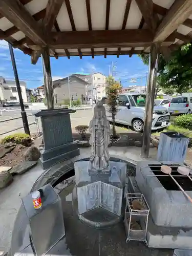 顕正寺(神奈川県)