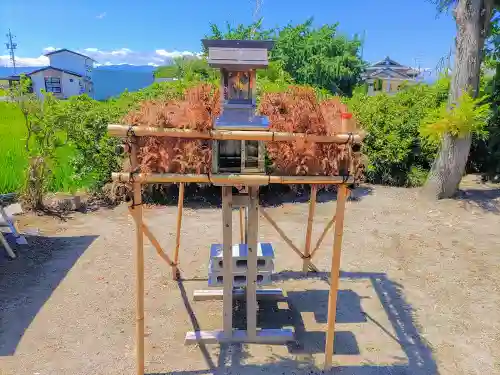 秋葉社（神明津秋葉筋）の末社・摂社