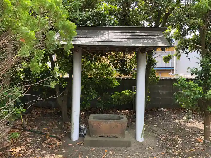 瀧神社の手水舎
