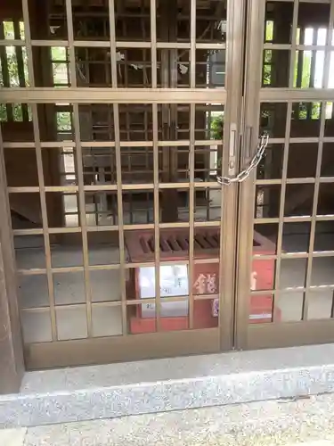 鳴子神社の本殿