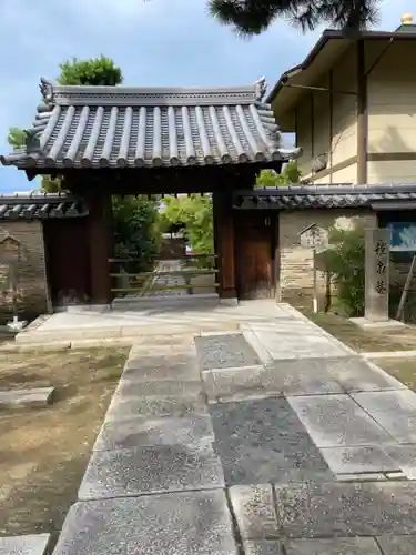 南宗寺の山門