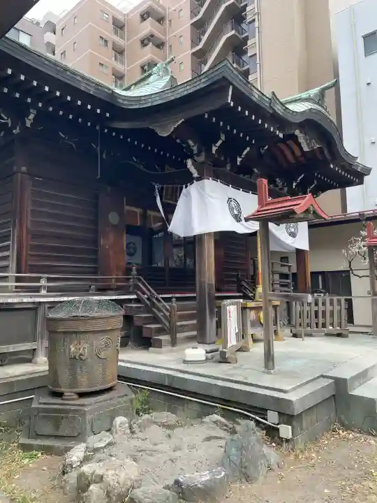 千束稲荷神社の{uncategorized: "未分類", other: "その他", undefined: "問題あり", building: "その他建物", grave: "お墓", sacred_gate: "鳥居", guardian: "狛犬", statue: "像", buddha: "仏像", history: "歴史", nature: "自然", garden: "庭園", animal: "動物", pagoda: "塔", temizu: "手水舎", mountain_gate: "山門・神門", sanctuary: "本殿・本堂", subordinate: "末社・摂社", art: "芸術", scenery: "景色", jizo: "地蔵", ema: "絵馬", goshuin: "御朱印", omikuji: "おみくじ", items: "授与品その他", amulet: "お守り", goshuincho: "御朱印帳", eats: "食事", festival: "お祭り", votive_dance: "神楽", shichigosan: "七五三参", wedding: "結婚式", experience: "体験その他", initially: "初詣", around: "周辺", anti_infection: "感染症対策"}