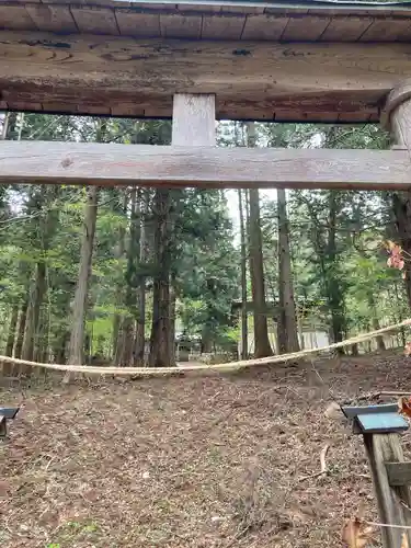 子檀嶺神社中社(長野県)