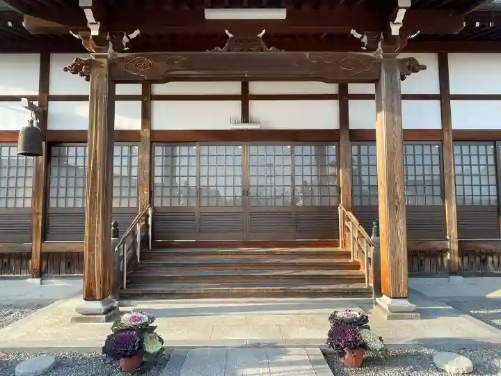光照寺の{uncategorized: "未分類", other: "その他", undefined: "問題あり", building: "その他建物", grave: "お墓", sacred_gate: "鳥居", guardian: "狛犬", statue: "像", buddha: "仏像", history: "歴史", nature: "自然", garden: "庭園", animal: "動物", pagoda: "塔", temizu: "手水舎", mountain_gate: "山門・神門", sanctuary: "本殿・本堂", subordinate: "末社・摂社", art: "芸術", scenery: "景色", jizo: "地蔵", ema: "絵馬", goshuin: "御朱印", omikuji: "おみくじ", items: "授与品その他", amulet: "お守り", goshuincho: "御朱印帳", eats: "食事", festival: "お祭り", votive_dance: "神楽", shichigosan: "七五三参", wedding: "結婚式", experience: "体験その他", initially: "初詣", around: "周辺", anti_infection: "感染症対策"}