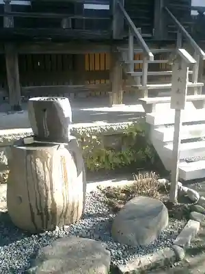 宝戒寺の手水舎