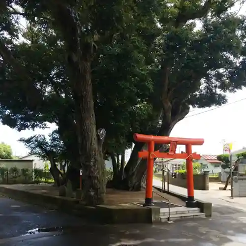 道路衢神の鳥居