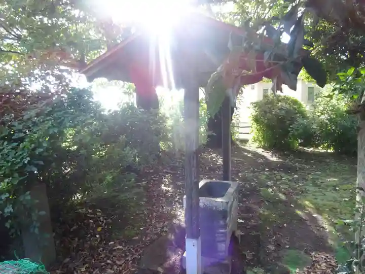 神明神社の手水舎