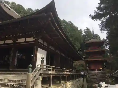 長命寺の本殿