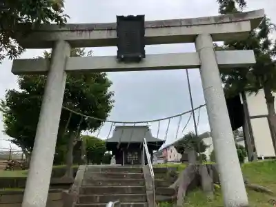 五霊社の{uncategorized: "未分類", other: "その他", undefined: "問題あり", building: "その他建物", grave: "お墓", sacred_gate: "鳥居", guardian: "狛犬", statue: "像", buddha: "仏像", history: "歴史", nature: "自然", garden: "庭園", animal: "動物", pagoda: "塔", temizu: "手水舎", mountain_gate: "山門・神門", sanctuary: "本殿・本堂", subordinate: "末社・摂社", art: "芸術", scenery: "景色", jizo: "地蔵", ema: "絵馬", goshuin: "御朱印", omikuji: "おみくじ", items: "授与品その他", amulet: "お守り", goshuincho: "御朱印帳", eats: "食事", festival: "お祭り", votive_dance: "神楽", shichigosan: "七五三参", wedding: "結婚式", experience: "体験その他", initially: "初詣", around: "周辺", anti_infection: "感染症対策"}