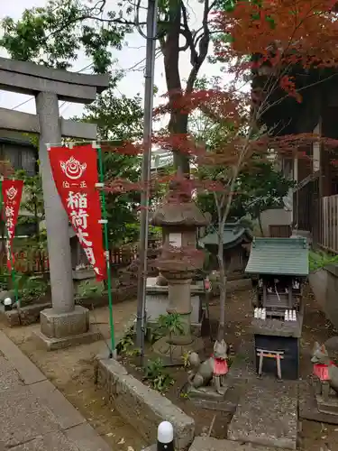 馬橋稲荷神社の末社・摂社
