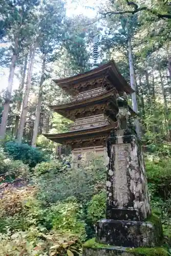 宝積山光前寺の塔