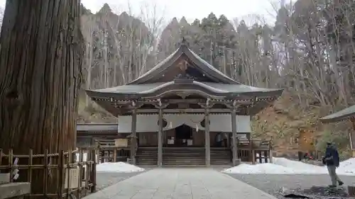 戸隠神社中社の本殿