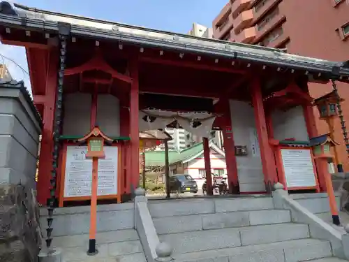 仙台大神宮の山門・神門