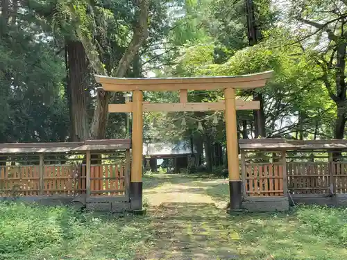 都々古別神社(馬場)の鳥居