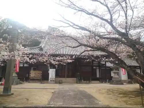 法輪寺の本殿・本堂