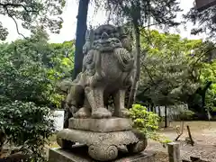 和歌山縣護國神社の狛犬