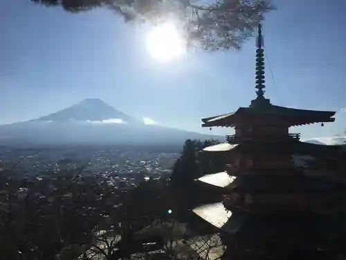 新倉富士浅間神社の塔