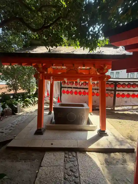 豊栄稲荷神社の{uncategorized: "未分類", other: "その他", undefined: "問題あり", building: "その他建物", grave: "お墓", sacred_gate: "鳥居", guardian: "狛犬", statue: "像", buddha: "仏像", history: "歴史", nature: "自然", garden: "庭園", animal: "動物", pagoda: "塔", temizu: "手水舎", mountain_gate: "山門・神門", sanctuary: "本殿・本堂", subordinate: "末社・摂社", art: "芸術", scenery: "景色", jizo: "地蔵", ema: "絵馬", goshuin: "御朱印", omikuji: "おみくじ", items: "授与品その他", amulet: "お守り", goshuincho: "御朱印帳", eats: "食事", festival: "お祭り", votive_dance: "神楽", shichigosan: "七五三参", wedding: "結婚式", experience: "体験その他", initially: "初詣", around: "周辺", anti_infection: "感染症対策"}
