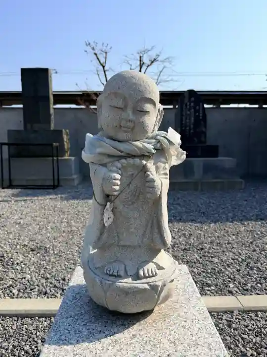 妙見寺の{uncategorized: "未分類", other: "その他", undefined: "問題あり", building: "その他建物", grave: "お墓", sacred_gate: "鳥居", guardian: "狛犬", statue: "像", buddha: "仏像", history: "歴史", nature: "自然", garden: "庭園", animal: "動物", pagoda: "塔", temizu: "手水舎", mountain_gate: "山門・神門", sanctuary: "本殿・本堂", subordinate: "末社・摂社", art: "芸術", scenery: "景色", jizo: "地蔵", ema: "絵馬", goshuin: "御朱印", omikuji: "おみくじ", items: "授与品その他", amulet: "お守り", goshuincho: "御朱印帳", eats: "食事", festival: "お祭り", votive_dance: "神楽", shichigosan: "七五三参", wedding: "結婚式", experience: "体験その他", initially: "初詣", around: "周辺", anti_infection: "感染症対策"}