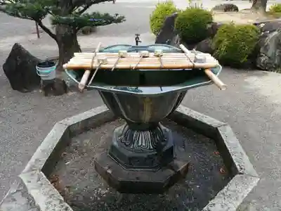 道成寺の手水舎