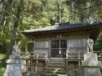 十殿神社の{uncategorized: "未分類", other: "その他", undefined: "問題あり", building: "その他建物", grave: "お墓", sacred_gate: "鳥居", guardian: "狛犬", statue: "像", buddha: "仏像", history: "歴史", nature: "自然", garden: "庭園", animal: "動物", pagoda: "塔", temizu: "手水舎", mountain_gate: "山門・神門", sanctuary: "本殿・本堂", subordinate: "末社・摂社", art: "芸術", scenery: "景色", jizo: "地蔵", ema: "絵馬", goshuin: "御朱印", omikuji: "おみくじ", items: "授与品その他", amulet: "お守り", goshuincho: "御朱印帳", eats: "食事", festival: "お祭り", votive_dance: "神楽", shichigosan: "七五三参", wedding: "結婚式", experience: "体験その他", initially: "初詣", around: "周辺", anti_infection: "感染症対策"}