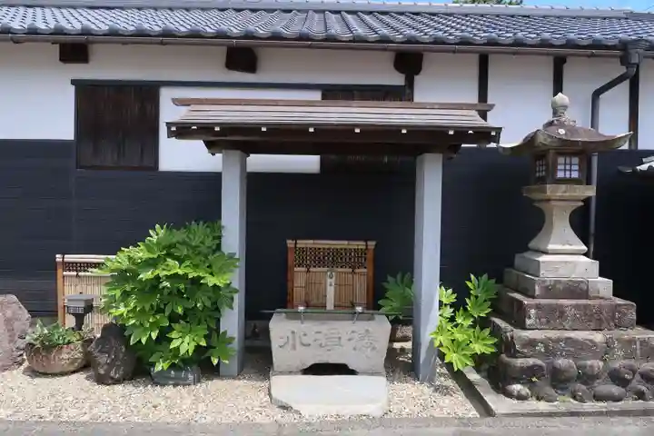 曹源寺の手水舎