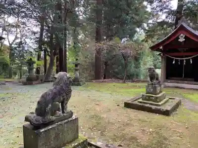 八幡神社の狛犬