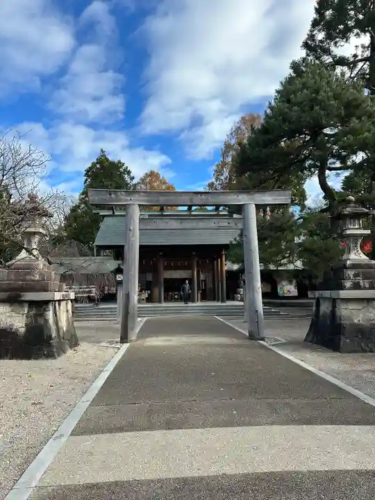 射水神社の鳥居