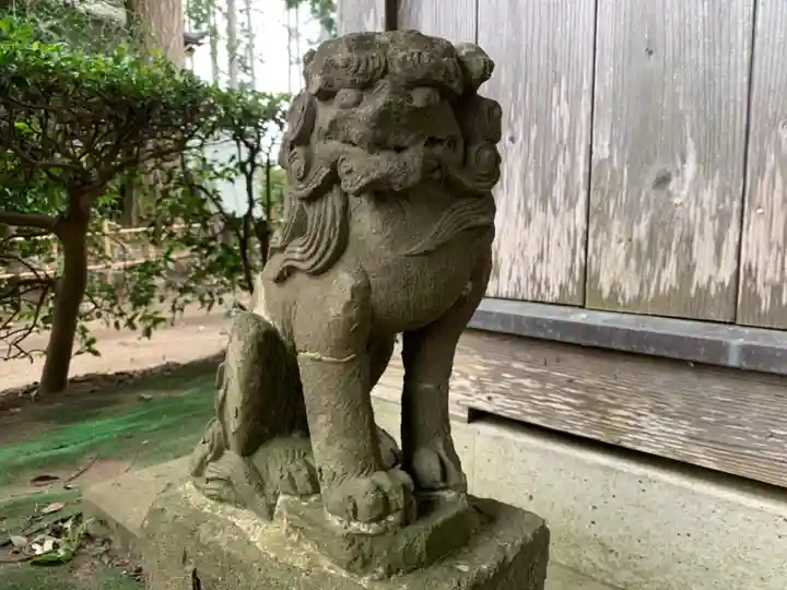 率土神社の狛犬