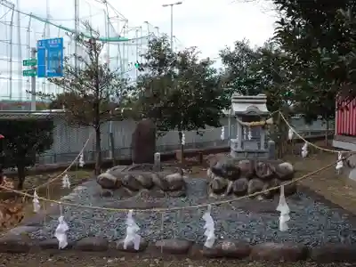 土田白鬚神社の末社・摂社