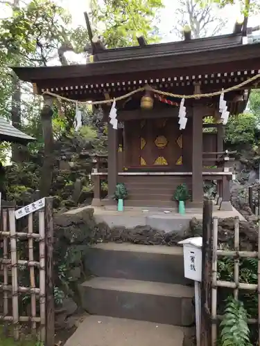 月見岡八幡神社の末社・摂社