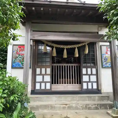 どんつく神社の本殿