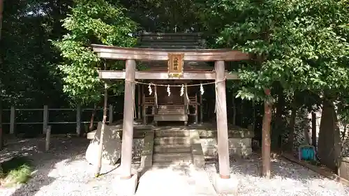 越ヶ谷久伊豆神社の末社