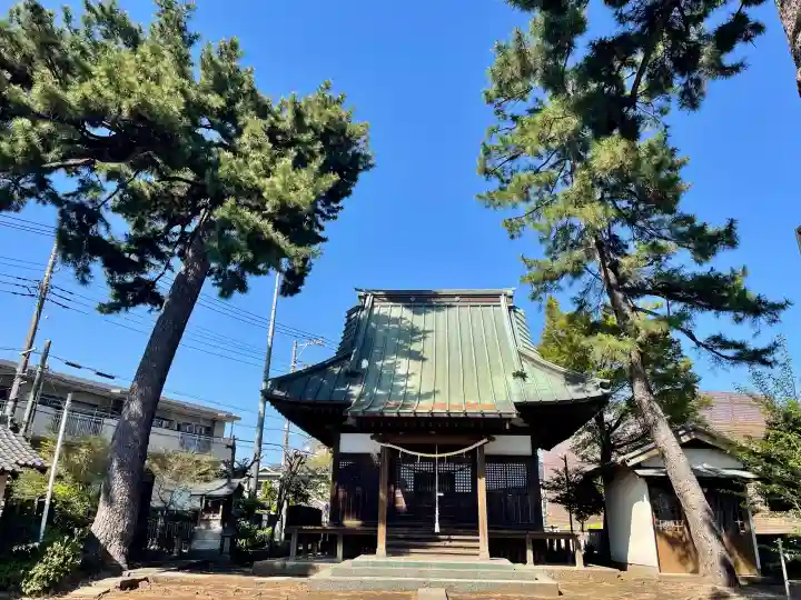 東伏見氷川神社の{uncategorized: "未分類", other: "その他", undefined: "問題あり", building: "その他建物", grave: "お墓", sacred_gate: "鳥居", guardian: "狛犬", statue: "像", buddha: "仏像", history: "歴史", nature: "自然", garden: "庭園", animal: "動物", pagoda: "塔", temizu: "手水舎", mountain_gate: "山門・神門", sanctuary: "本殿・本堂", subordinate: "末社・摂社", art: "芸術", scenery: "景色", jizo: "地蔵", ema: "絵馬", goshuin: "御朱印", omikuji: "おみくじ", items: "授与品その他", amulet: "お守り", goshuincho: "御朱印帳", eats: "食事", festival: "お祭り", votive_dance: "神楽", shichigosan: "七五三参", wedding: "結婚式", experience: "体験その他", initially: "初詣", around: "周辺", anti_infection: "感染症対策"}