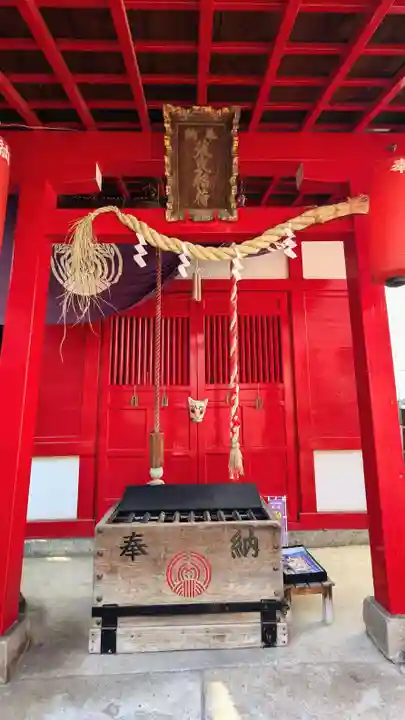 装束稲荷神社(王子稲荷神社境外摂社)の本殿・本堂