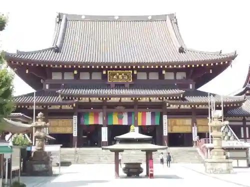 川崎大師（平間寺）の本殿・本堂