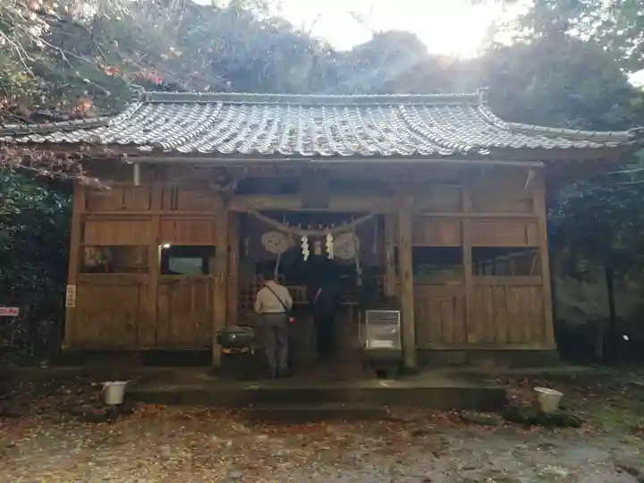 熊野社の本殿・本堂