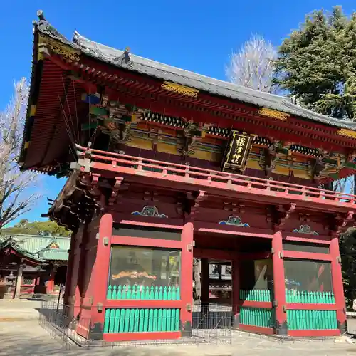 根津神社の山門・神門