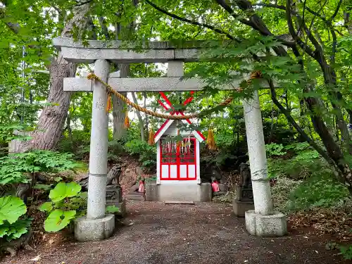 小樽稲荷神社の末社・摂社