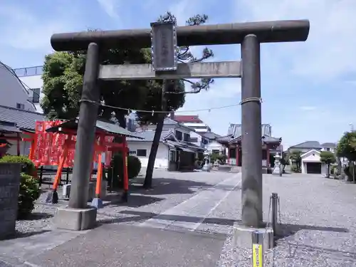 白髭神社の鳥居