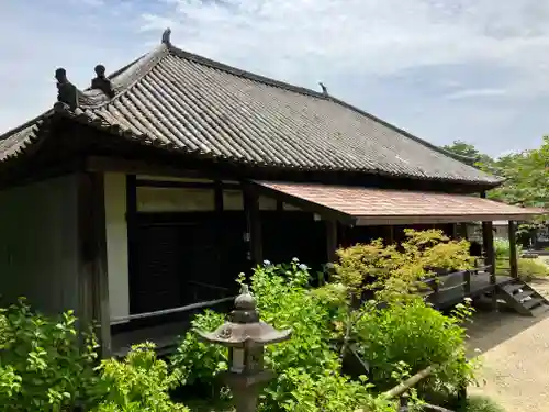 矢田寺の本殿・本堂