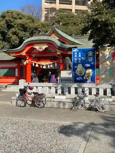 金神社の本殿