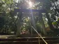 本居宣長ノ宮の{uncategorized: "未分類", other: "その他", undefined: "問題あり", building: "その他建物", grave: "お墓", sacred_gate: "鳥居", guardian: "狛犬", statue: "像", buddha: "仏像", history: "歴史", nature: "自然", garden: "庭園", animal: "動物", pagoda: "塔", temizu: "手水舎", mountain_gate: "山門・神門", sanctuary: "本殿・本堂", subordinate: "末社・摂社", art: "芸術", scenery: "景色", jizo: "地蔵", ema: "絵馬", goshuin: "御朱印", omikuji: "おみくじ", items: "授与品その他", amulet: "お守り", goshuincho: "御朱印帳", eats: "食事", festival: "お祭り", votive_dance: "神楽", shichigosan: "七五三参", wedding: "結婚式", experience: "体験その他", initially: "初詣", around: "周辺", anti_infection: "感染症対策"}