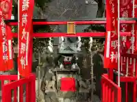 出世稲荷神社の{uncategorized: "未分類", other: "その他", undefined: "問題あり", building: "その他建物", grave: "お墓", sacred_gate: "鳥居", guardian: "狛犬", statue: "像", buddha: "仏像", history: "歴史", nature: "自然", garden: "庭園", animal: "動物", pagoda: "塔", temizu: "手水舎", mountain_gate: "山門・神門", sanctuary: "本殿・本堂", subordinate: "末社・摂社", art: "芸術", scenery: "景色", jizo: "地蔵", ema: "絵馬", goshuin: "御朱印", omikuji: "おみくじ", items: "授与品その他", amulet: "お守り", goshuincho: "御朱印帳", eats: "食事", festival: "お祭り", votive_dance: "神楽", shichigosan: "七五三参", wedding: "結婚式", experience: "体験その他", initially: "初詣", around: "周辺", anti_infection: "感染症対策"}